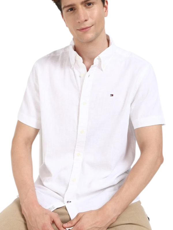 TOMMY HILFIGER
Tommy Hilfiger Optic White Cotton Regular Fit Self Pattern Shirt