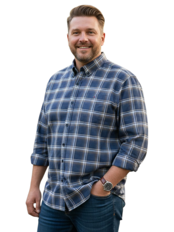 Tommy Hilfiger Men Regular Fit Solid Casual Shirt (100% Cotton, Full Sleeve)