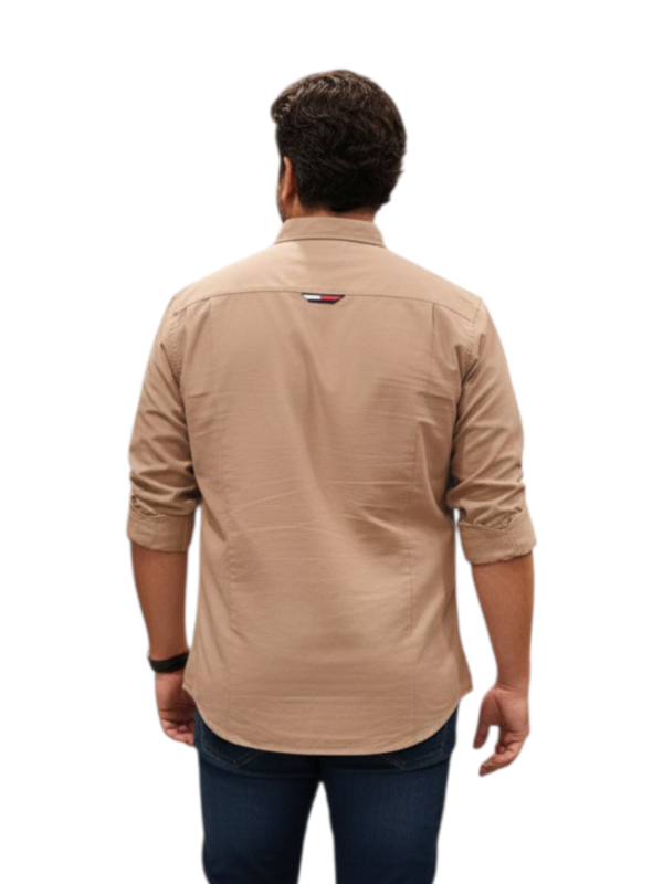 Tommy Hilfiger Men Regular Fit Solid Casual Shirt (100% Cotton, Full Sleeve)